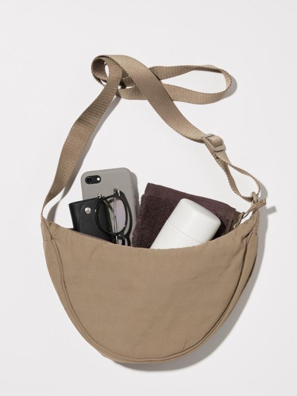 UNIQLO Round Mini Shoulder Bag Brown